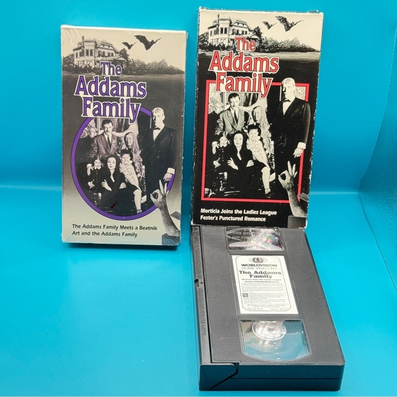 Lot of 5 Vintage Addams Family VHS Worldvision Home Video Tested 1 Sealed Rare - Picture 4 of 15